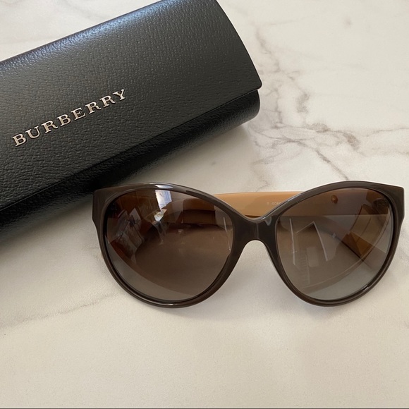 Burberry Accessories - BURBERRY B 4088 Sunglasses